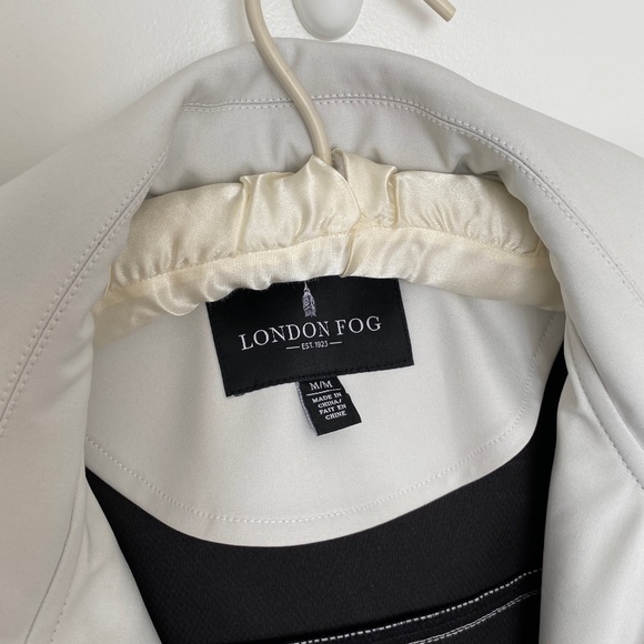 London Fog Weather Trench - Picture 3 of 16